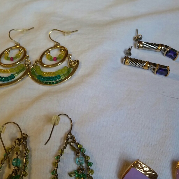 Earring bundle #4 - Picture 4 of 4