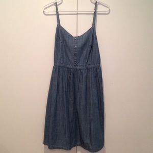 NWOT Old Navy chambray sundress! Size 8. So cute!!