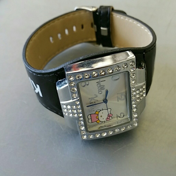 Hello Kitty Watch - Picture 3 of 3