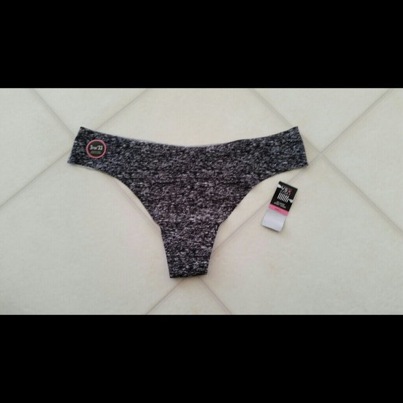 Victoria's Secret Sport No-show Thong