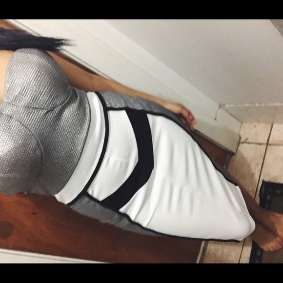 Necessary clothing metallic dress - Picture 4 of 4