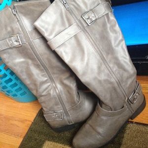 Stylish Boots!