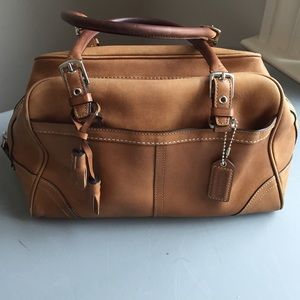 Coach leather doctor-style bag camel