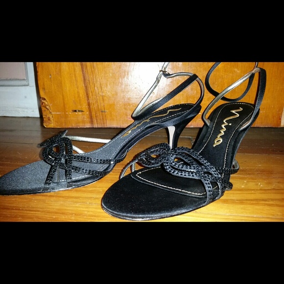 Black Nina dress shoes