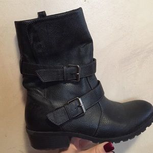 Womens boots