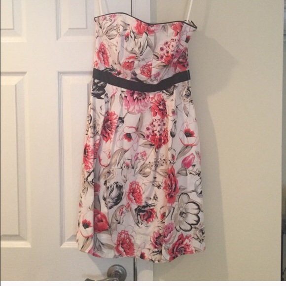 White House Black Market floral dress