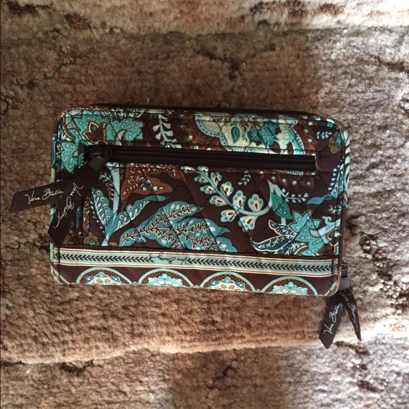 Vera Bradley wallet