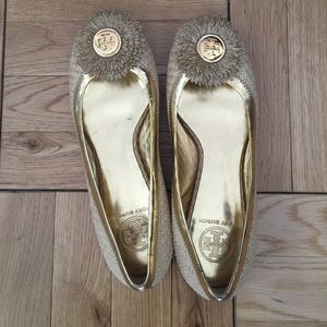 Tory burch size 7 sunflower straw flats