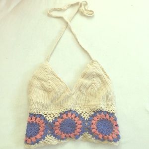 Urban Outfitters Crochet Croptop 🌸