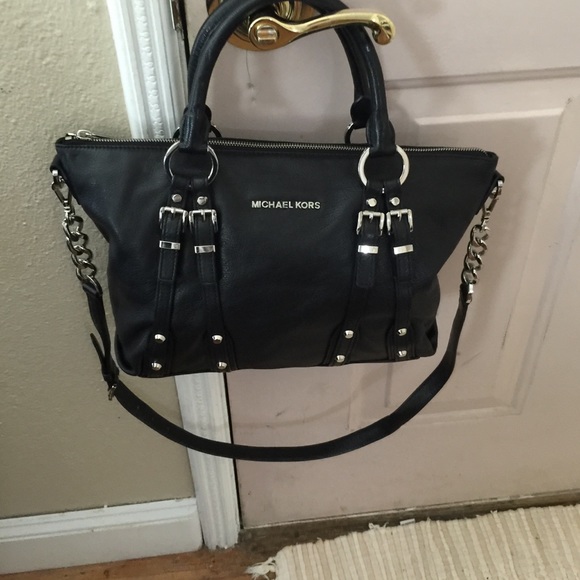 Micheal Kors bag