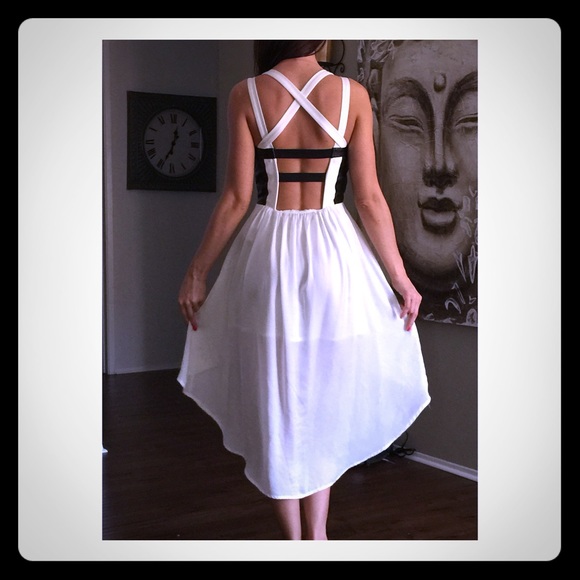 Hi low white and black dress