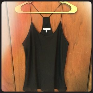 Black spagetti strap shirt