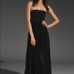 Alice + Olivia Black Strapless Pleated Maxi Dress