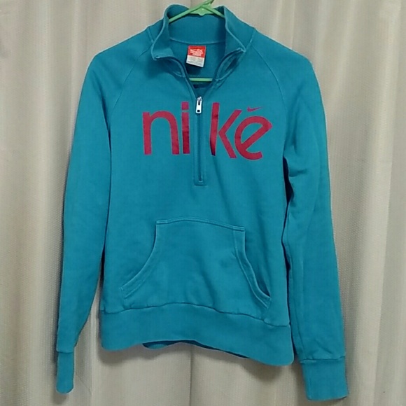 Nike sweater