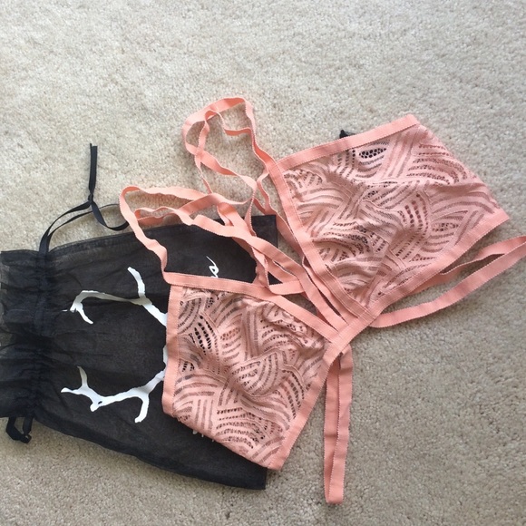 💥Lowest💥 FL&L Peach Love You Knot Bralette - Picture 3 of 4