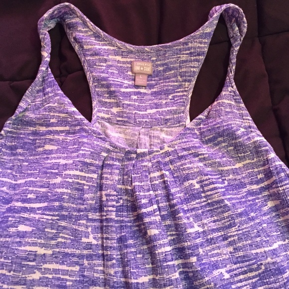 Blue & White pattern High-Low Tank - Picture 2 of 3