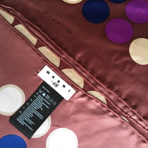 🎉HP🎉Marni for H&M polka dot scarf in brown BN - Picture 2 of 4