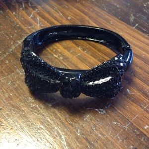 Betsey Johnson bow bangle
