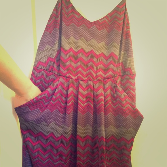 NWT Collective Concepts purple chevron print dress
