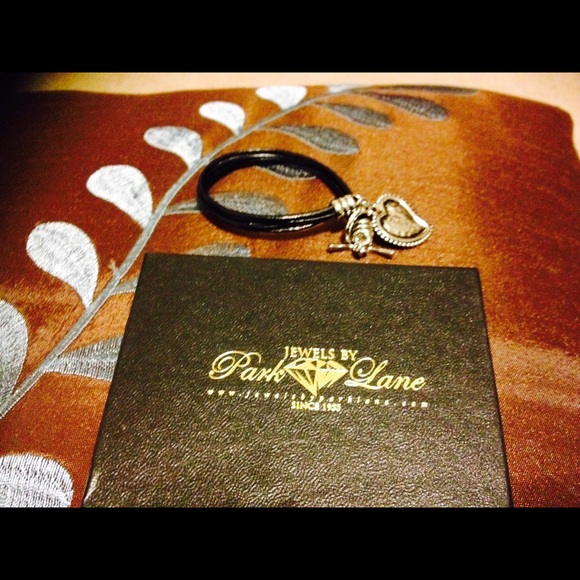 Park Lane Leather Bracelet