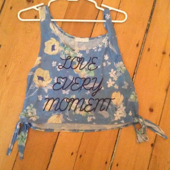 Blue floral crop top