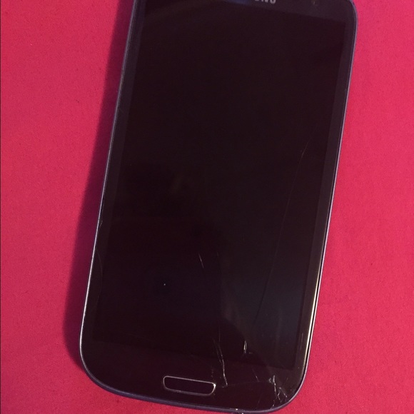 Galaxy S3 still good condition just cracked SPRINT