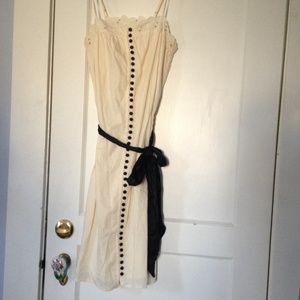 Adorable vintage button dress