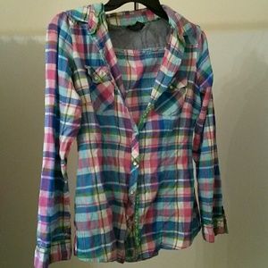 Rue 21 plaid pearl snap shirt