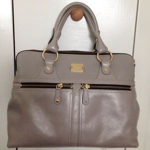 Modalu Pippa Bag in Shark (color)