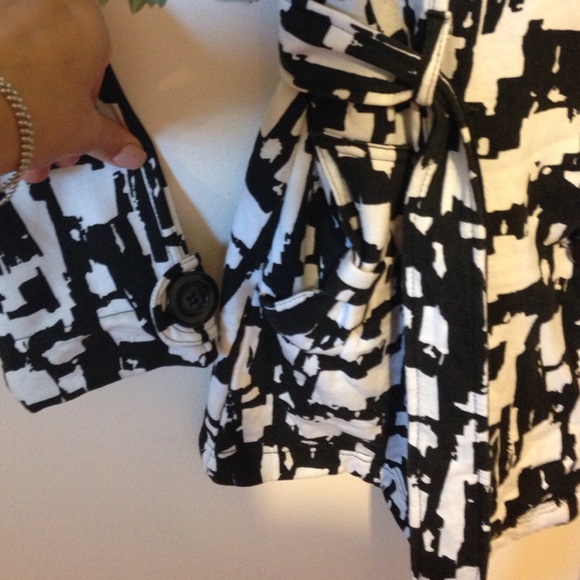 Jacket!💗 - Picture 3 of 4