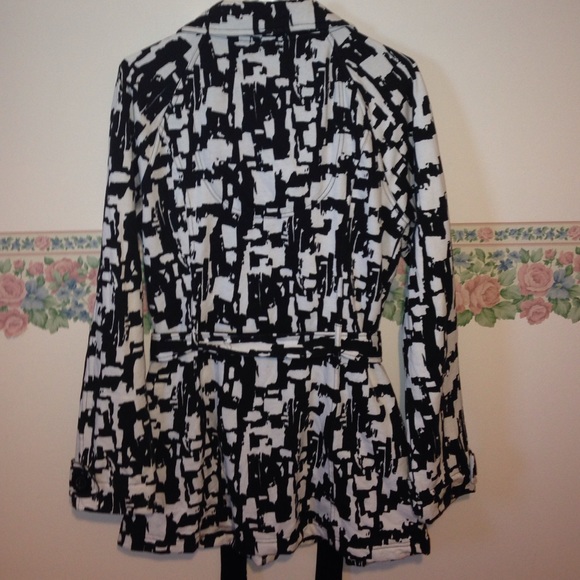 Jacket!💗 - Picture 4 of 4