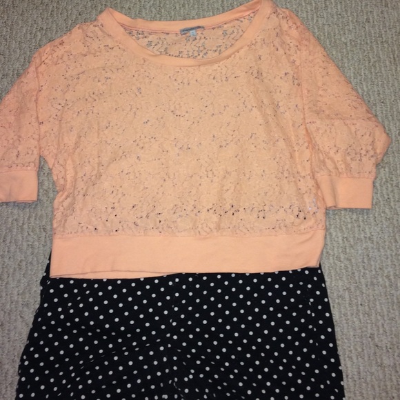 Charlotte Russe Tops - Peach crop top