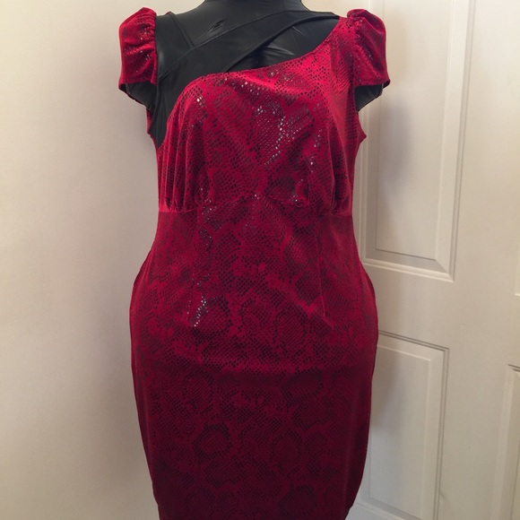 ON HOLD ❗️❗️Monif C. Olivia dress