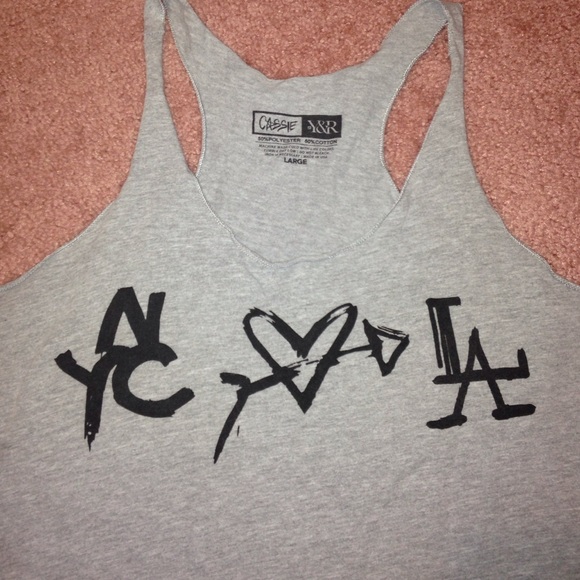 Y&R Tank!