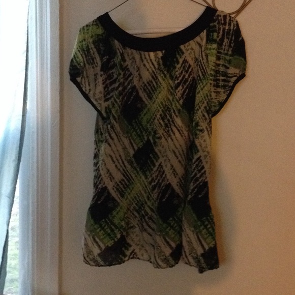 Flowy multi colored blouse - Picture 2 of 2