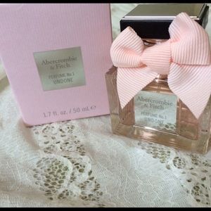 Abercrombie & Fitch No. 1 Undone perfume