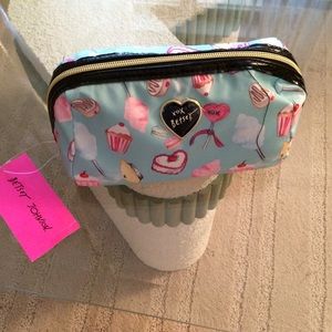 Brand new Betsey Johnson cosmetic  bag