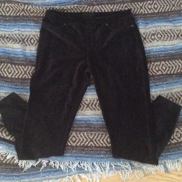 Black Hue Brand Corduroy Leggings