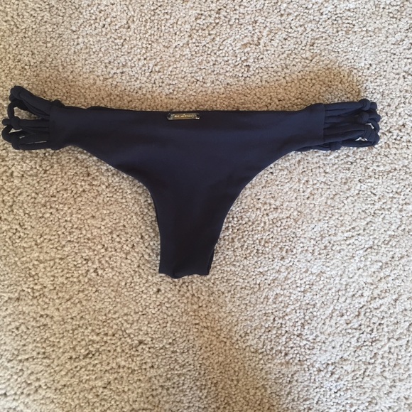 San Lorenzo black bikini bottoms