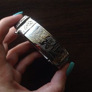 Highly Detailed Vintage Silver Bangle
