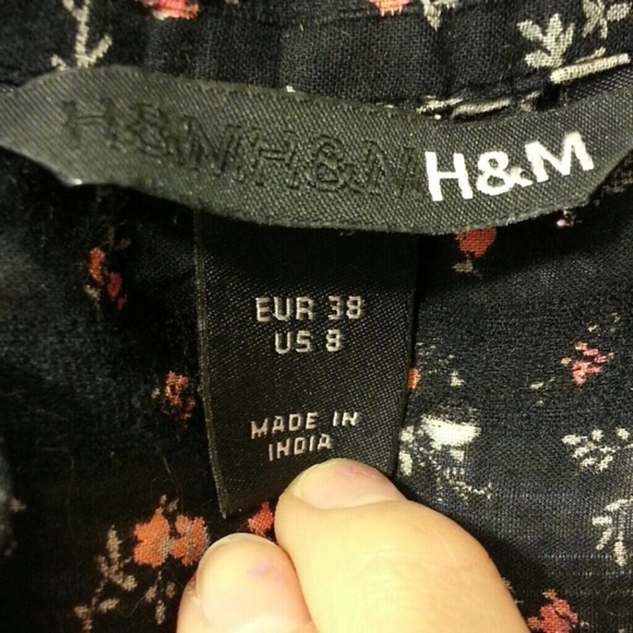 Button down - Picture 4 of 4