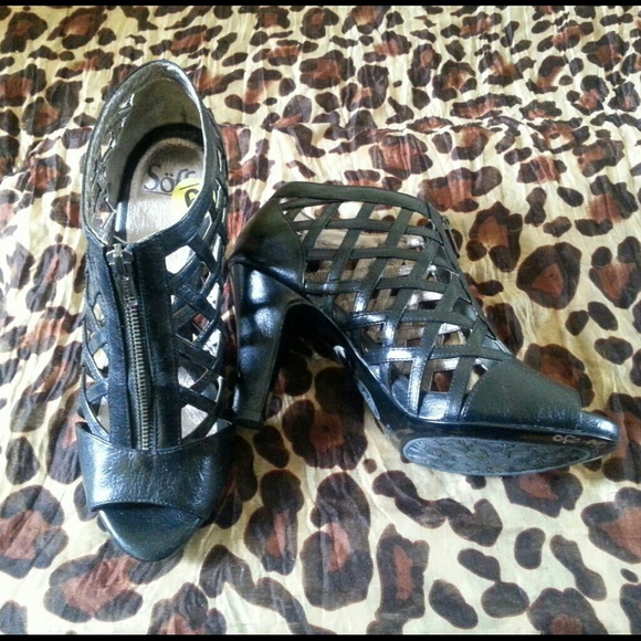 SOFFT Platform heels