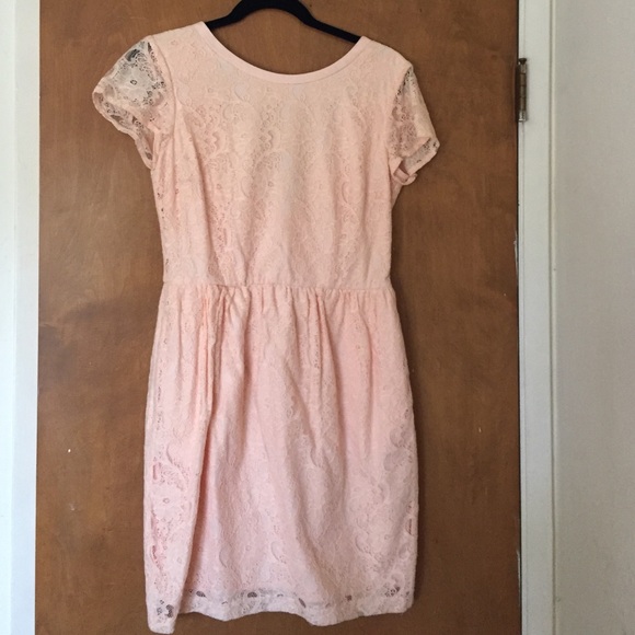 Spring dress - Picture 2 of 3