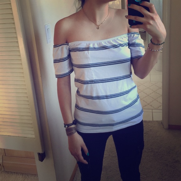 Urban renewal off shoulder top pocket tee
