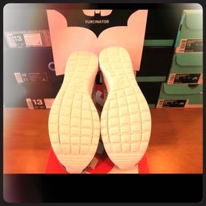 Nike Roche running shoes