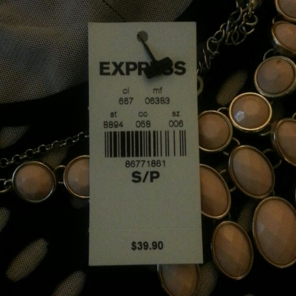 🔰NWT🔰 Cute Top - Picture 3 of 4