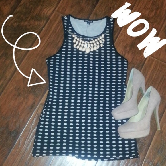 Express Tops - 🔰NWT🔰 Cute Top