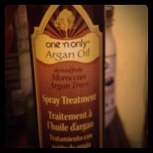 Argan oil spray treatment used twice full bottle