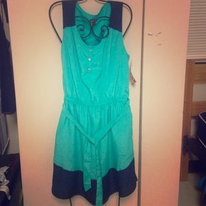 Colorblock dress for spring