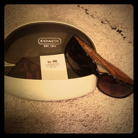 Coach sunglasses with case